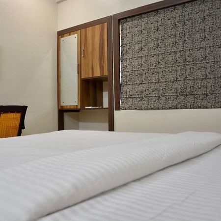 Hotel Royal Residency Kolkata Eksteriør bilde