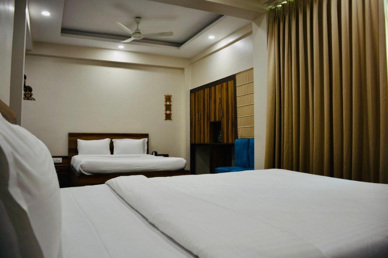 Hotel Royal Residency Kolkata Eksteriør bilde
